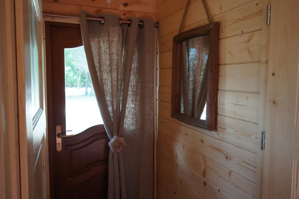 Le Pont Rouge Roulotte Holiday home