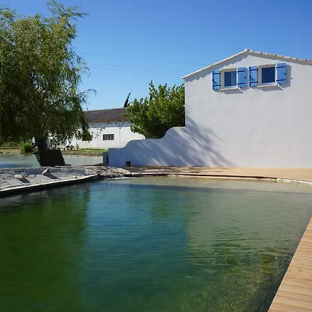 Le Pont Rouge Roulotte Villa Sylvereal Exterior photo